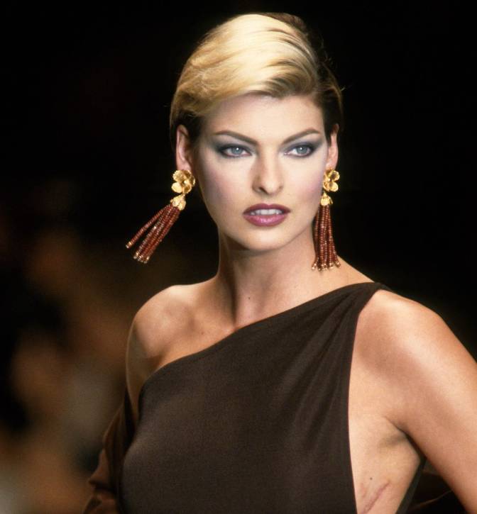 Modelos dos anos 80 e 90: As supermodelos originais e suas descendentes no mundo da moda